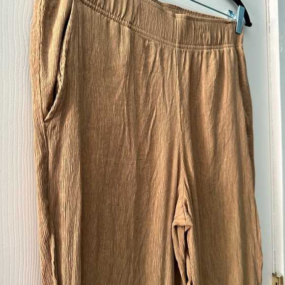 GAP Textured Lounge Pants | Soft Neutral | Elastic Waist | Size M - Picture 2 of 4